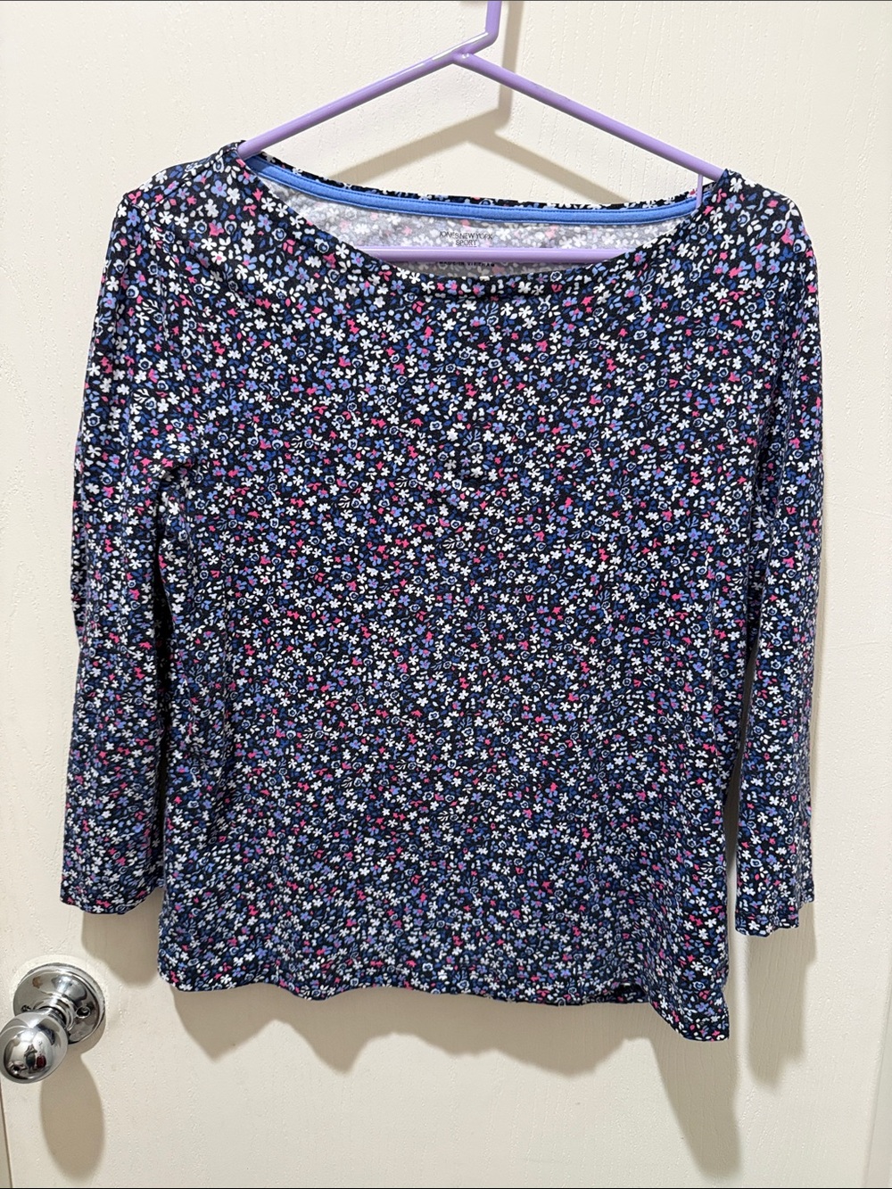 Jones New York Navy Floral Long-Sleeve Tee